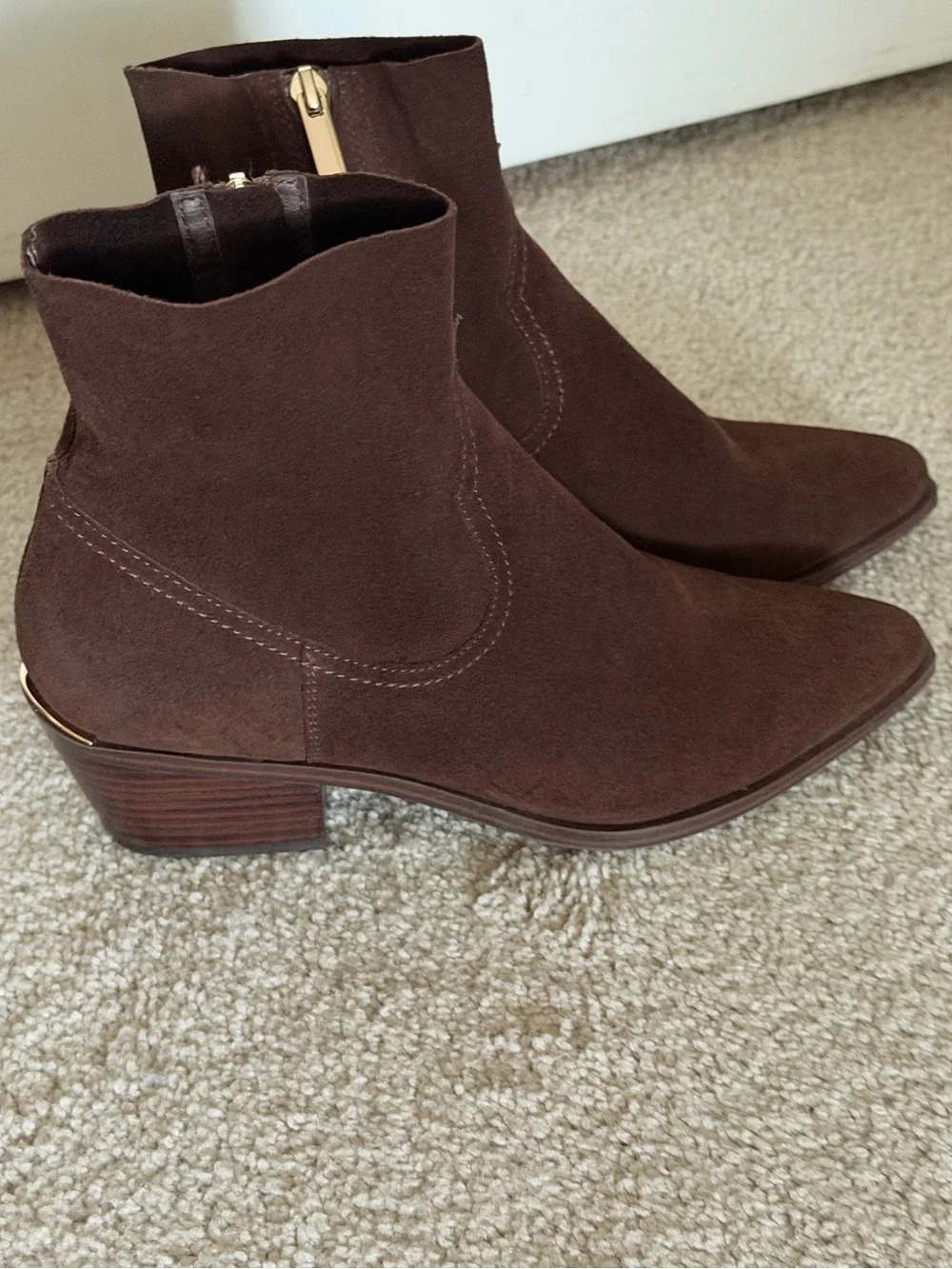Steve Madden Chocolate Brown Suede Ankle Booties with Gold Zip Accent Size 8